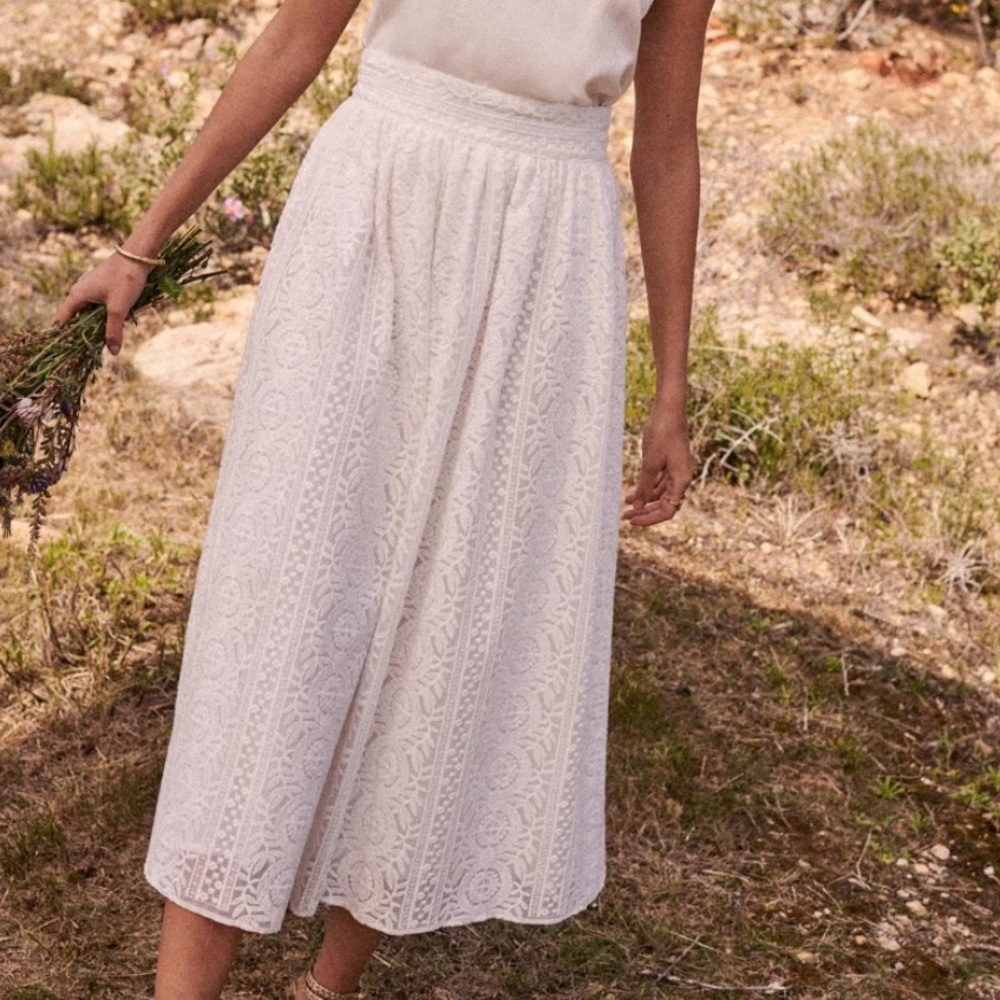 NWT sezane Euginie skirt ecru size US 4/FR 36/Small